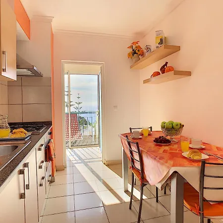 Cliff Refuge By Lovelystay * Santa Cruz (Madeira)